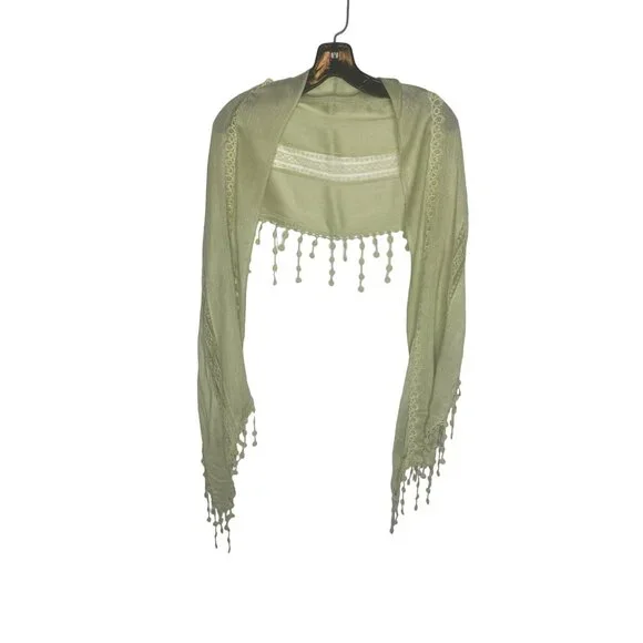 BOUTIQUE WOMEN'S CELERY FEMININE LIGHTWEIGHT EMBROIDERED AND LACE SCARF - Picture 3 of 5